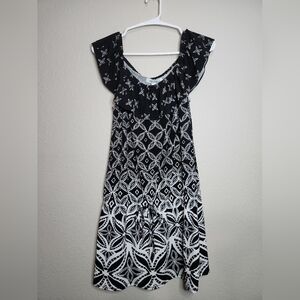 White House Black Market Rhumba Off Shoulder Drop Waist Mini Dress Size Small